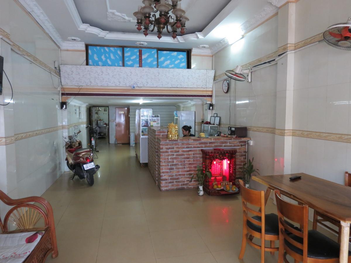 Jun Jun Guesthouse Phnom Penh Exterior photo